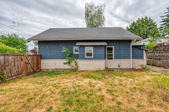 4008 S L St in Tacoma, WA - Building Photo - Building Photo