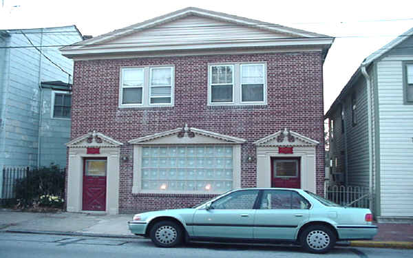 34 SW 5th St in New Castle, DE - Foto de edificio - Building Photo