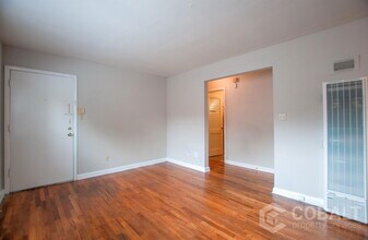 896 Greenwood Ave NE in Atlanta, GA - Building Photo - Building Photo