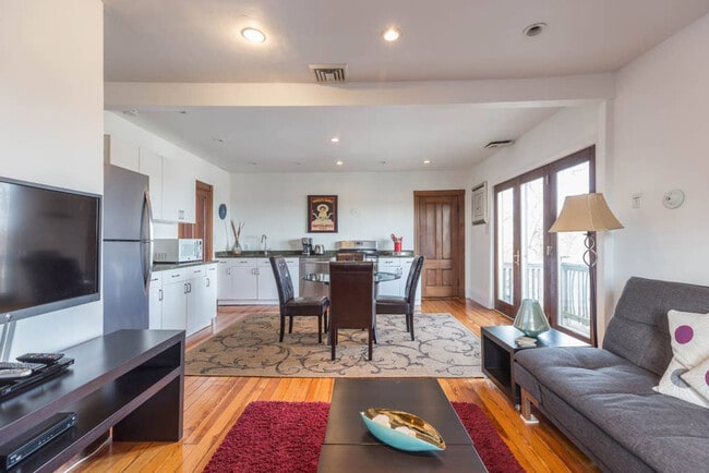 15 Peverell St, Unit ID1367488P in Boston, MA - Building Photo - Building Photo