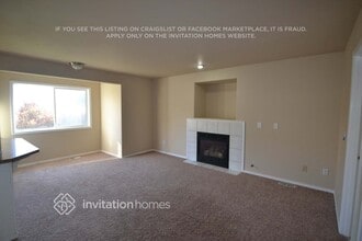 3010 46th St Ct NE in Tacoma, WA - Foto de edificio - Building Photo