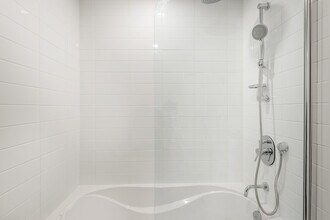 6661 Cartier in Montréal, QC - Building Photo - Building Photo