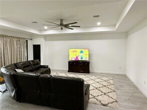 11460 Canopy Loop in Ft. Myers, FL - Building Photo - Building Photo