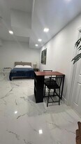 10042 SW 161st Ave in Miami, FL - Building Photo