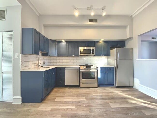 1712 Mt Vernon St photo'