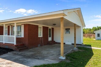 3335 Saw Mill Rd in Grifton, NC - Building Photo - Building Photo