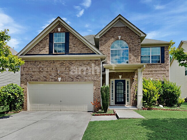 property at 2934 Gayle Manor Ln