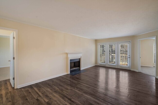 Wynfield Trace in Peachtree Corners, GA - Foto de edificio - Building Photo