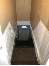 3 Hanover St, Unit 2R Housemates in Westfield, MA - Building Photo - Building Photo