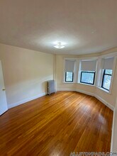 1144 Commonwealth Ave, Unit 11 in Boston, MA - Building Photo - Building Photo