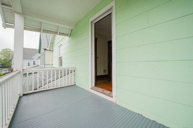 519 3rd Ave in West Haven, CT - Building Photo - Building Photo