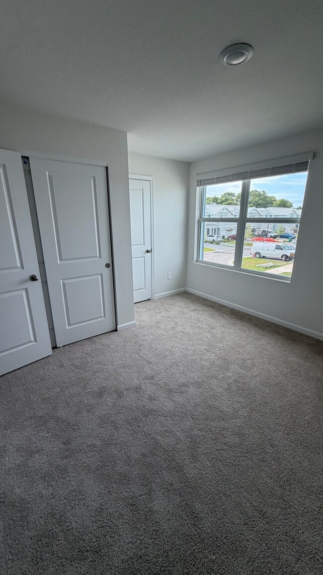 540 Salisbury Cir in Fort Pierce, FL - Foto de edificio - Building Photo