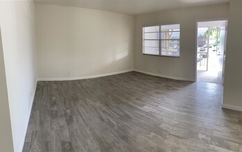 2061 NW 81st Ave-Unit -Unit 628 in Pembroke Pines, FL - Building Photo - Building Photo