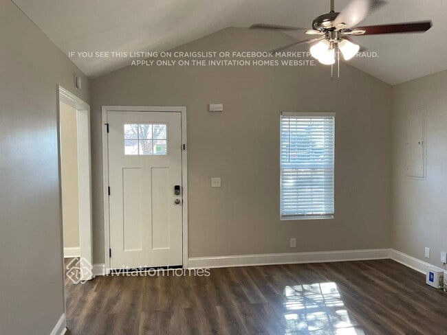 916 Red Feather Trail in Murfreesboro, TN - Foto de edificio - Building Photo