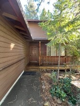 612 E Tyler Ave in Sisters, OR - Building Photo - Building Photo