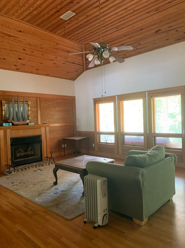 9 Redbay Ln in Southern Shores, NC - Building Photo - Building Photo