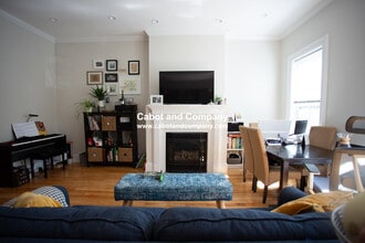 637 Tremont St, Unit 1 in Boston, MA - Building Photo - Building Photo