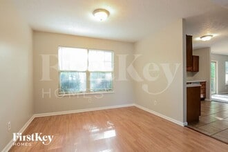 3922 Gray Arbor Dr in Indianapolis, IN - Building Photo - Building Photo