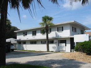 130 4th Ave S in Jacksonville Beach, FL - Building Photo - Building Photo