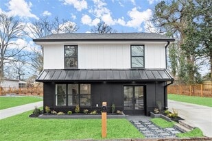 1552 N Ellington St SE in Atlanta, GA - Building Photo