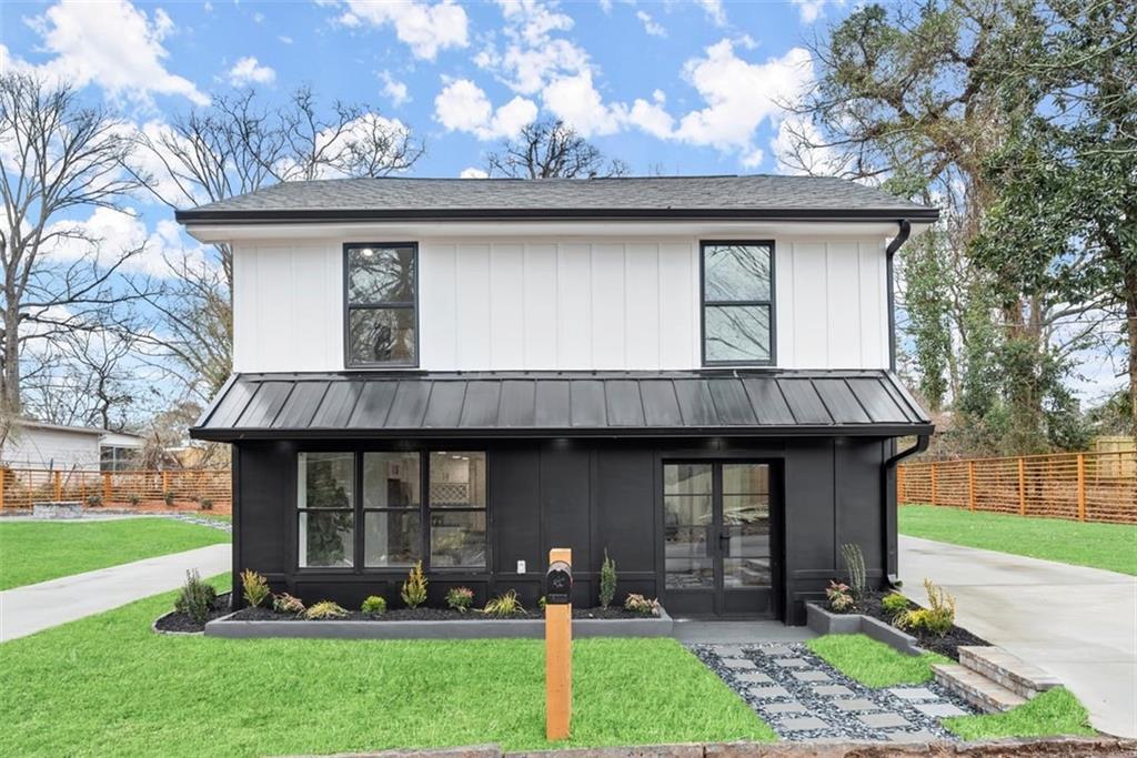 1552 N Ellington St SE in Atlanta, GA - Building Photo