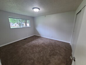 4333 Ruddell Rd SE in Lacey, WA - Building Photo - Building Photo