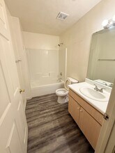 2285 Hartsfield Rd in Tallahassee, FL - Building Photo - Building Photo