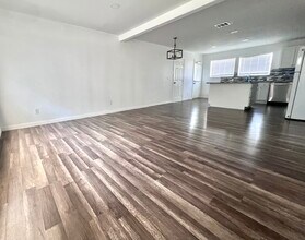 421 W Grubb Dr in Mesquite, TX - Building Photo - Building Photo