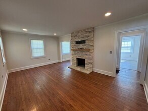 4716 Elder Ave in Charlotte, NC - Building Photo - Building Photo