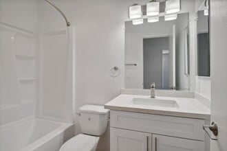 Terre at 1019 Peach in El Cajon, CA - Building Photo - Building Photo