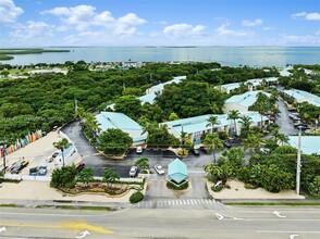 87200 Overseas Hwy in Islamorada, FL - Building Photo - Building Photo