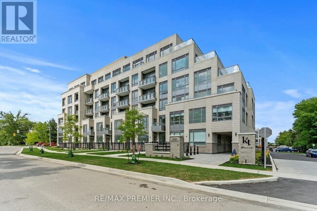 property at 2075 King Rd
