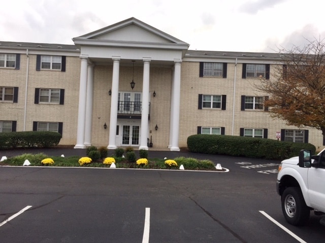 284 El Conquistador Pl, Unit 284 in Louisville, KY - Building Photo - Building Photo