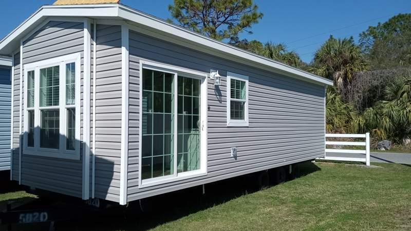 7915 Elliott Rd in Sebring, FL - Building Photo