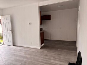 1905 Jackson St in Burbank, CA - Building Photo - Building Photo