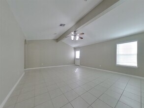 424 Palomino Stand Dr in La Marque, TX - Building Photo - Building Photo