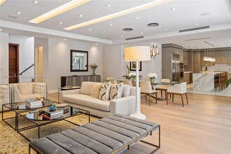58 Bay Heights Dr in Miami, FL - Building Photo - Building Photo