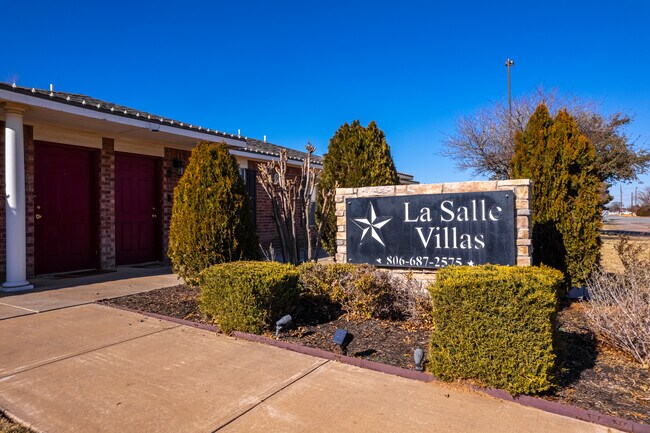 LaSalle West in Lubbock, TX - Building Photo - Building Photo