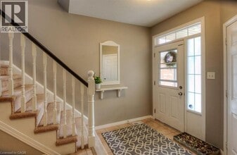 543 Chesapeake Crescent in Waterloo, ON - Building Photo - Building Photo