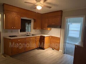 930 Buckhorn St in Henderson, NC - Building Photo - Building Photo