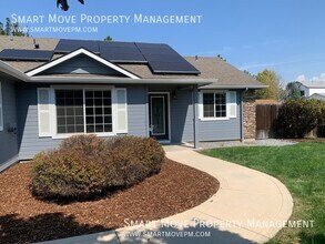 8478 W Evening Star Dr in Boise, ID - Building Photo - Building Photo