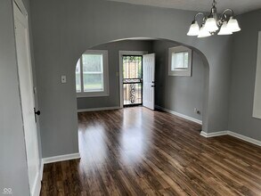 1727 N Tacoma Ave in Indianapolis, IN - Building Photo - Building Photo