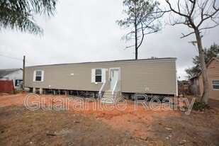 2726 Shamrock Dr in Haines City, FL - Building Photo
