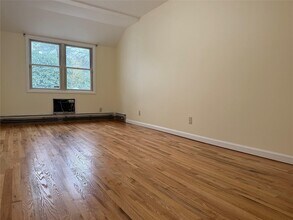 58-40 229th St in Queens, NY - Building Photo - Building Photo