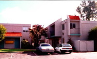 Mollison Terrace in El Cajon, CA - Foto de edificio - Other