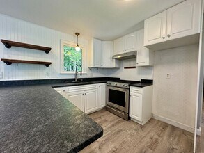 287 Greely Rd in Cumberland, ME - Building Photo - Building Photo