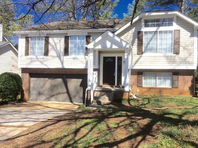 property at 2063 Raintree Pl