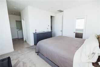 205 Carmona in Lake Forest, CA - Building Photo - Building Photo