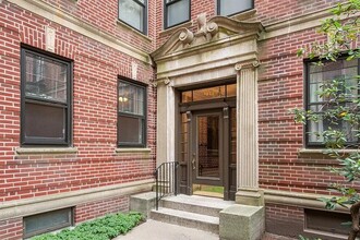 40 Linnaean St in Cambridge, MA - Building Photo - Building Photo