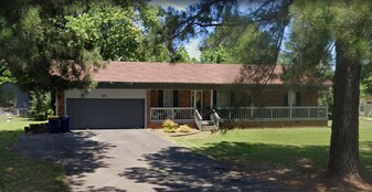 40 Robinson St in Cabot, AR - Building Photo